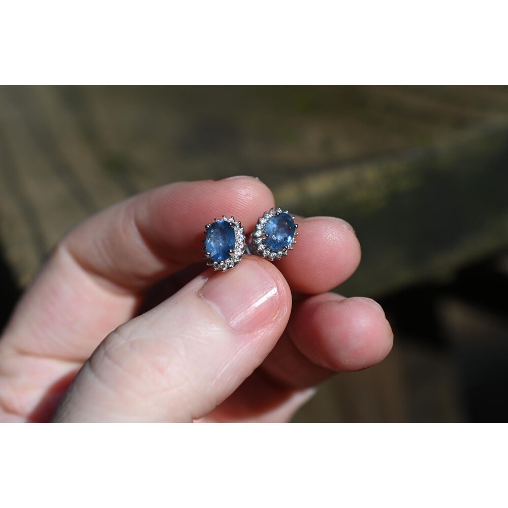 sapphire earrings, blue sapphire stud earrings, natural sapphire studs with butt - Picture 6 of 10